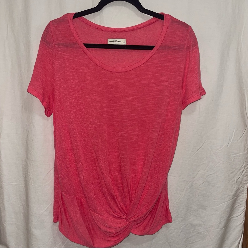 Abercrombie & Fitch Pink Short Sleeve Tee